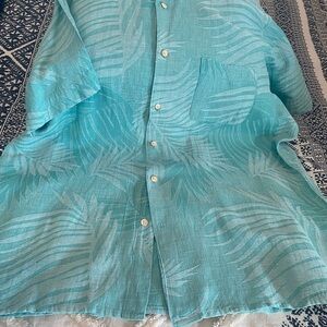 Mens button down casual shirt